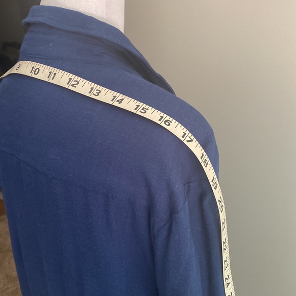 Dark Blue Linen Oversized Shirt - Picture 5 of 8